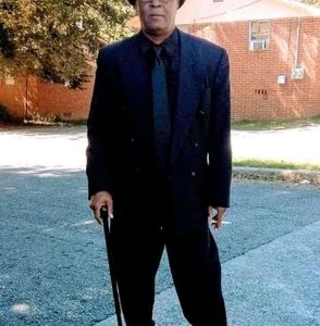 Meet your Posher, Charles